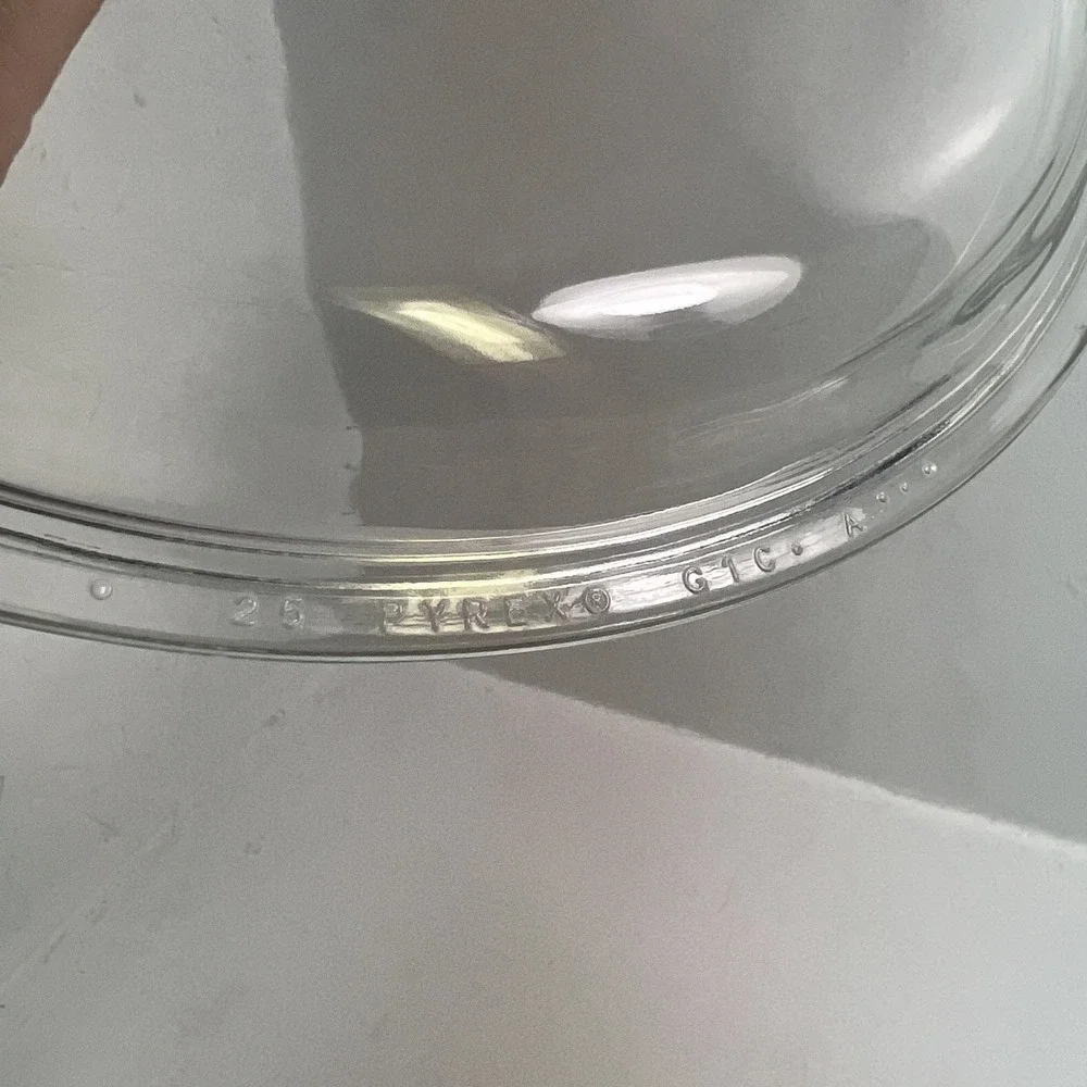 Pyrex G-1-C Replacement Lid — Round Fluted Clear Glass Lid for CorningWare 2.5 Q